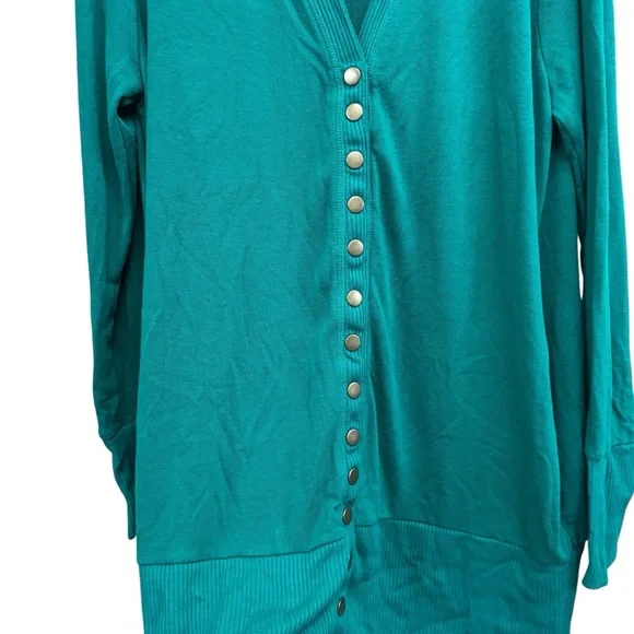 Zenana outfitters Green Button-Up Cardigan EXCELLENT Size 2X Plus - Picture 3 of 5